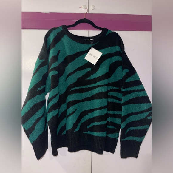 BRAND NEW NWT - Spring and Mercer - Green/Black Animal Print Sweater - Size XL - Picture 5 of 7